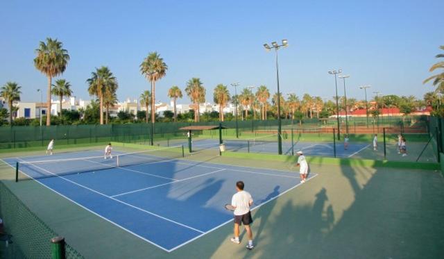 Villa Peace & Tranquility, Sotogrande, Spain (Adults Only) Extérieur photo